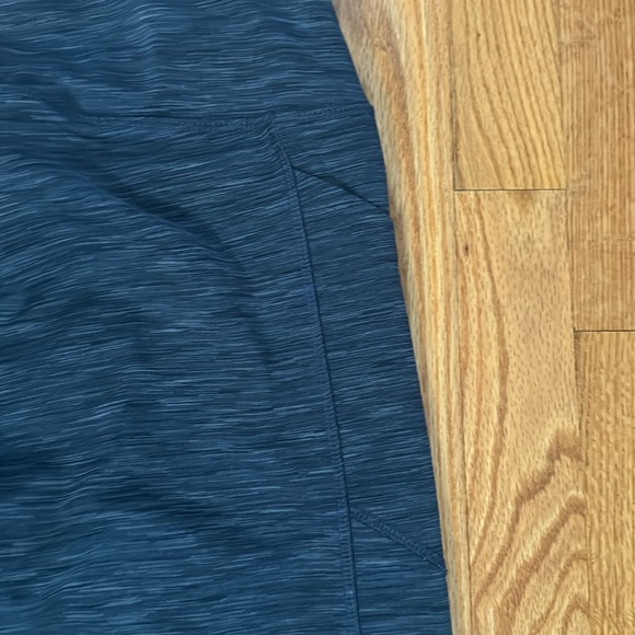 Vogo Athletica Women’s Blue Heathered Poly Blend Athletic Leggings Sz L - Picture 4 of 4